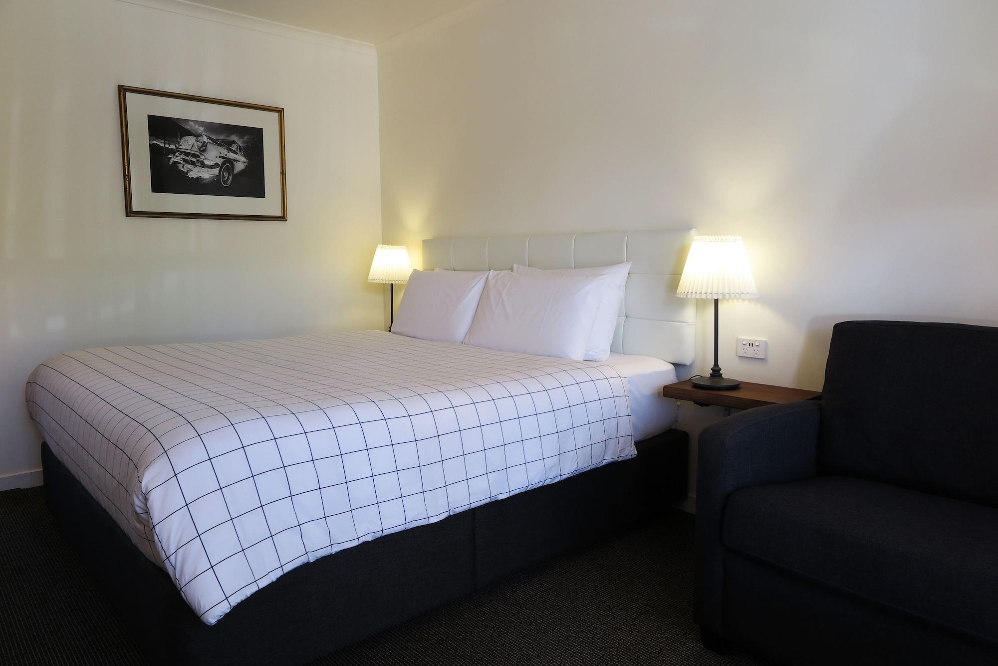 Summerhill Motor Inn (Adults Only) Меримбула Екстер'єр фото