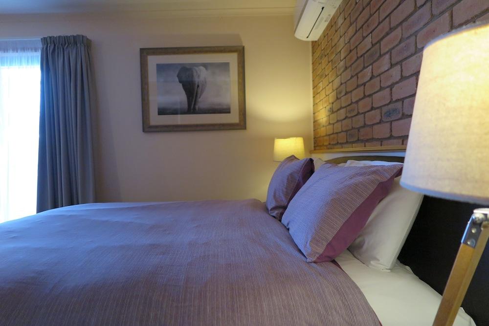 Summerhill Motor Inn (Adults Only) Меримбула Екстер'єр фото
