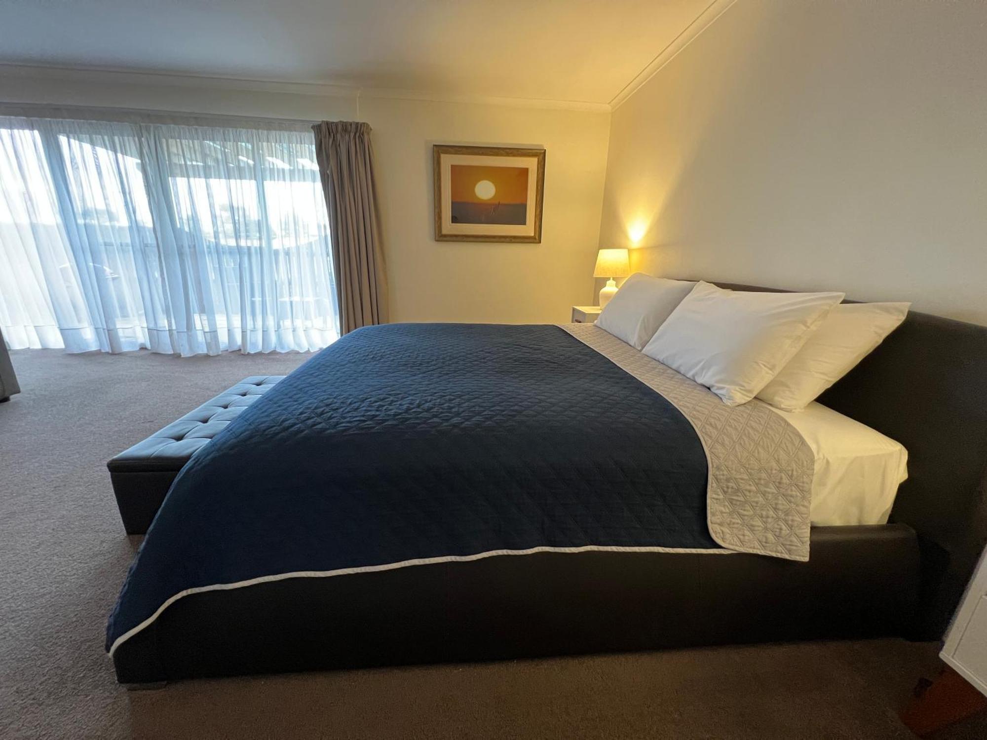 Summerhill Motor Inn (Adults Only) Меримбула Екстер'єр фото